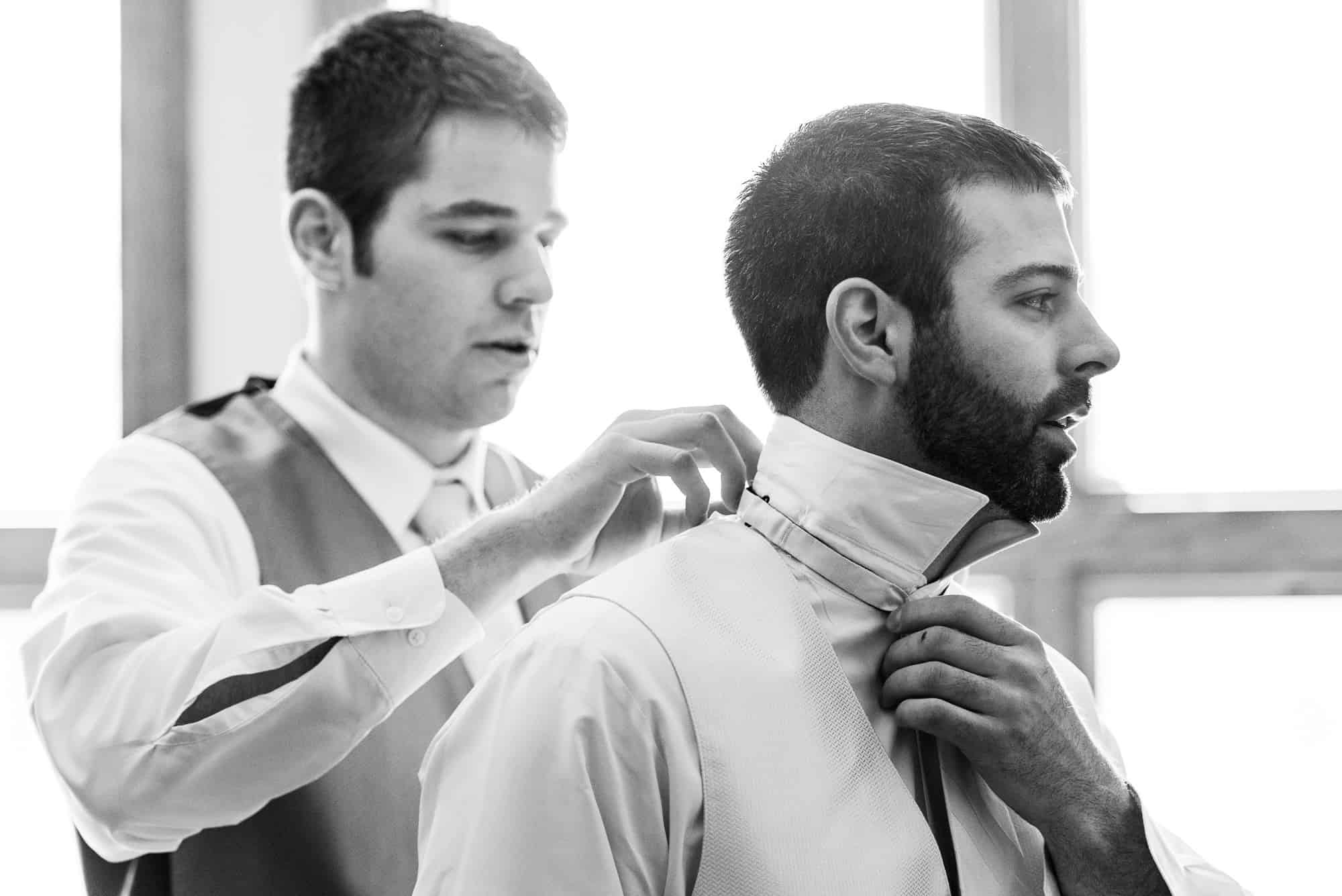 rockford michigan english hills wedding photographer