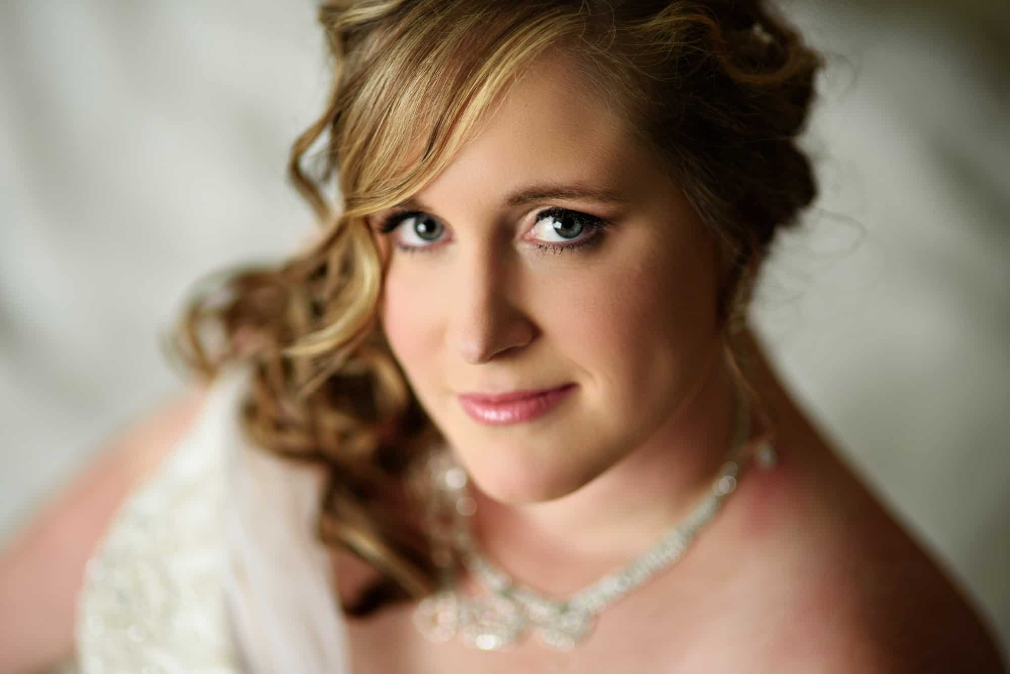 grand rapids michigan aquinas college wedding photographer 0001