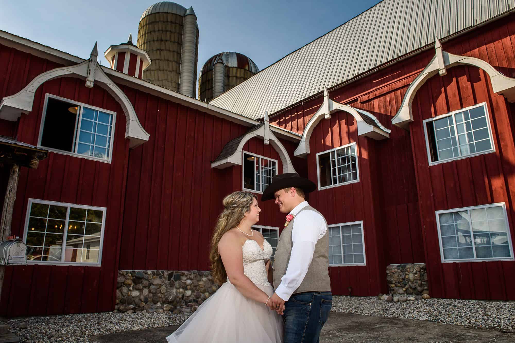 Scheltema Barn Wedding Caledonia MI