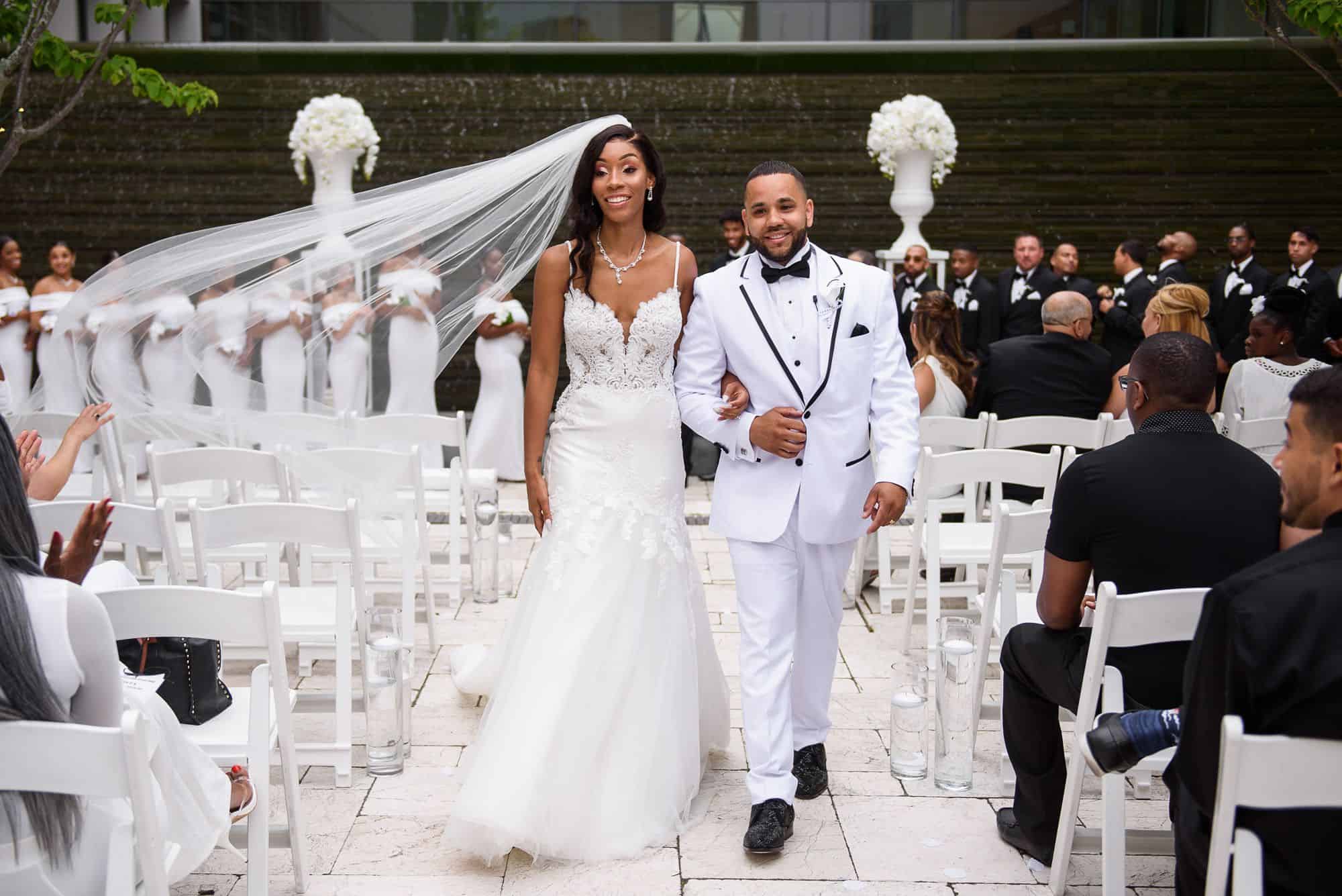 Grand Rapids Art Museum Wedding