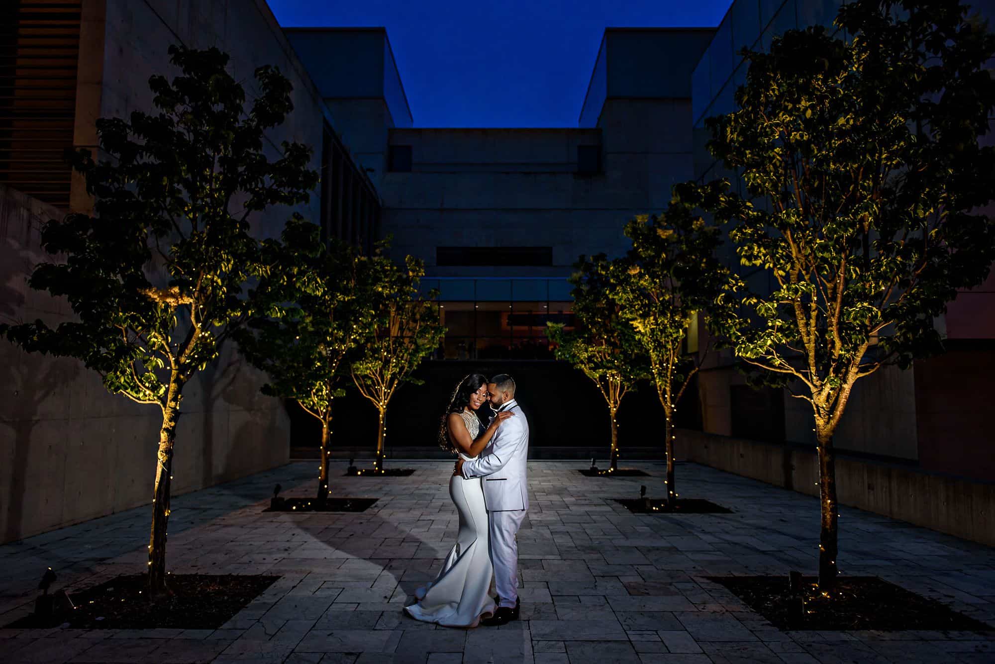 Grand Rapids Art Museum Wedding | Briana and Pedro